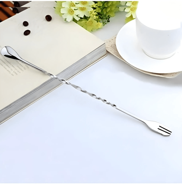 spoon and fork stirrer