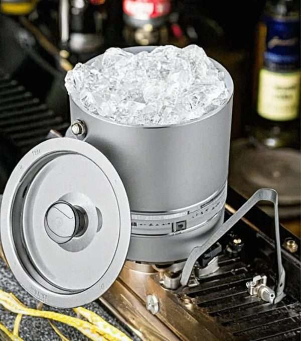 Ice-bucket